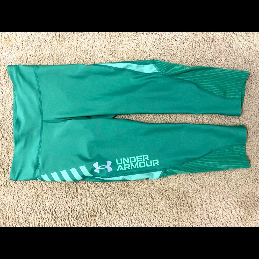 Athletic leggings